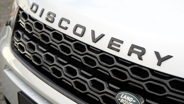 Land Rover Discovery Sport cena 234900 przebieg: 8097, rok produkcji 2023 z Trzebiatów małe 379